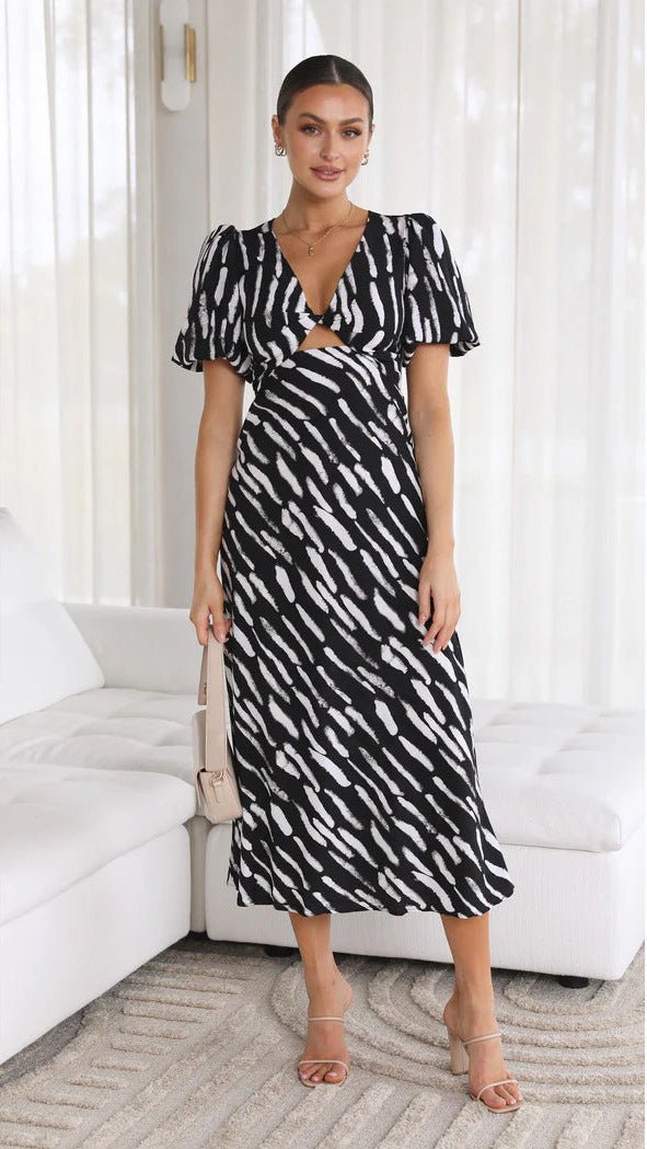 Women's SOERA Brooke Printed V-Neck A-Line Midi Dress