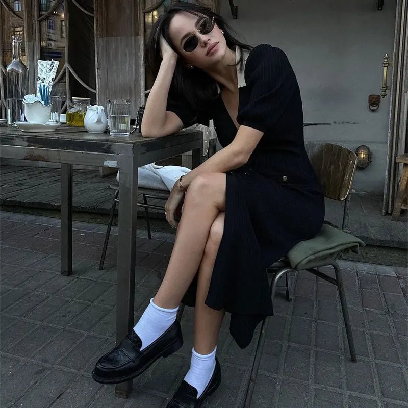 Women's Sophia Knitted V-Neck Contrast Collar Midi Dress