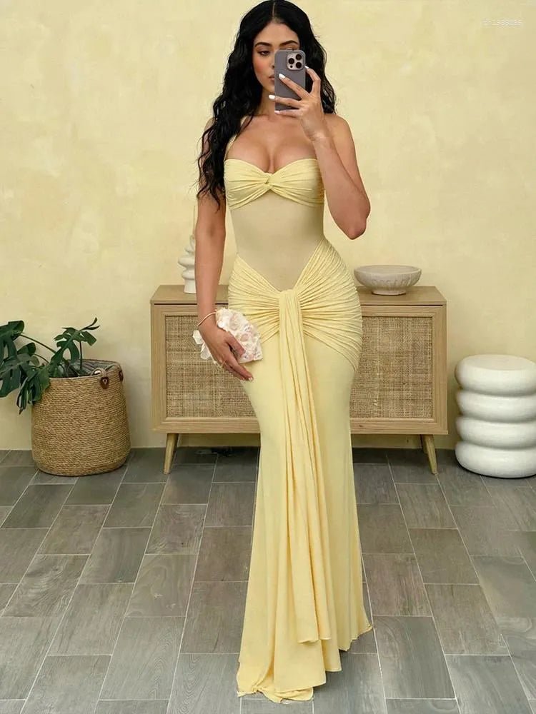 Women's SOERA Veracity Halter Backless Ruched Maxi Dress