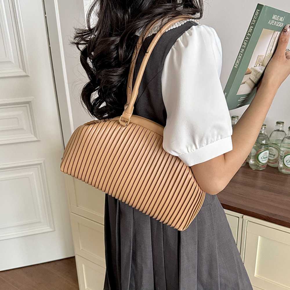Women's SOERA Mariana Pleated Shoulder Bag
