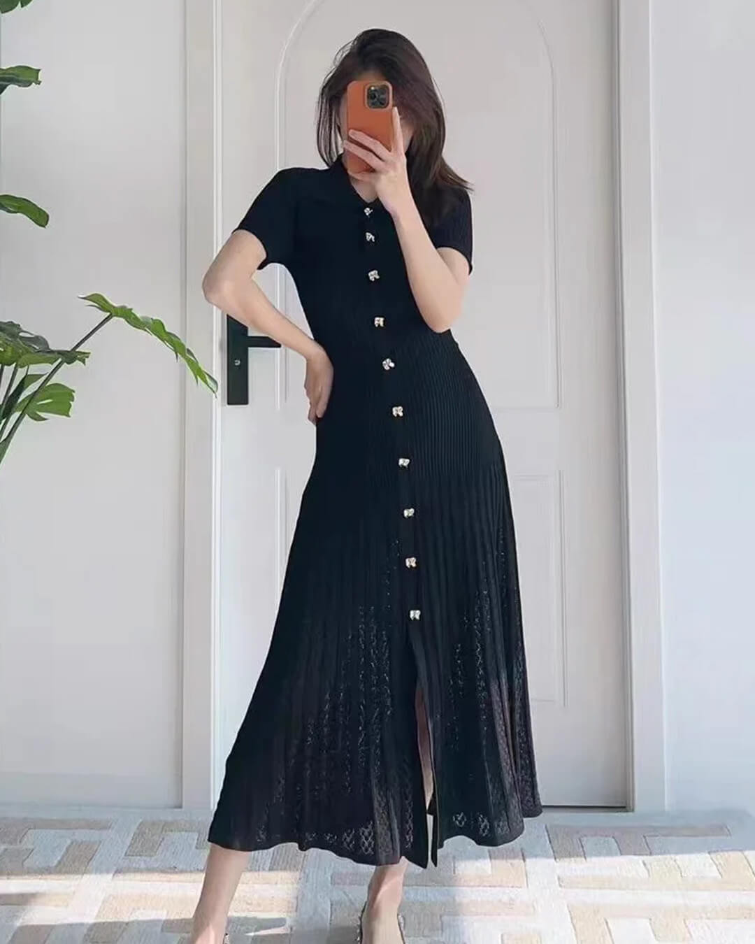 Women's SOERA Beatrice Turn-Down Collar Knit Maxi Dress