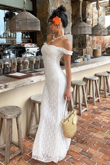 Women's SOERA Bianca Lace Spaghetti Strap Maxi Dress