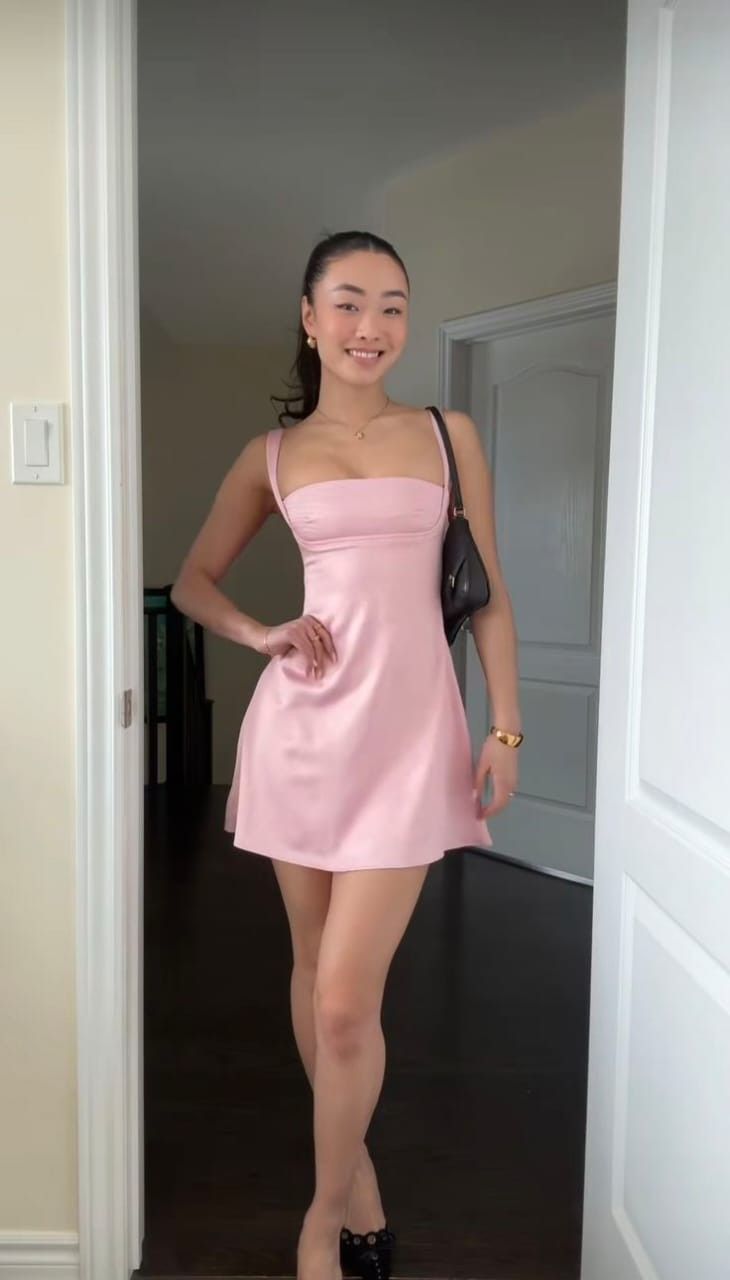 Women's SOERA Bianca Halter V-Neck Mini Dress