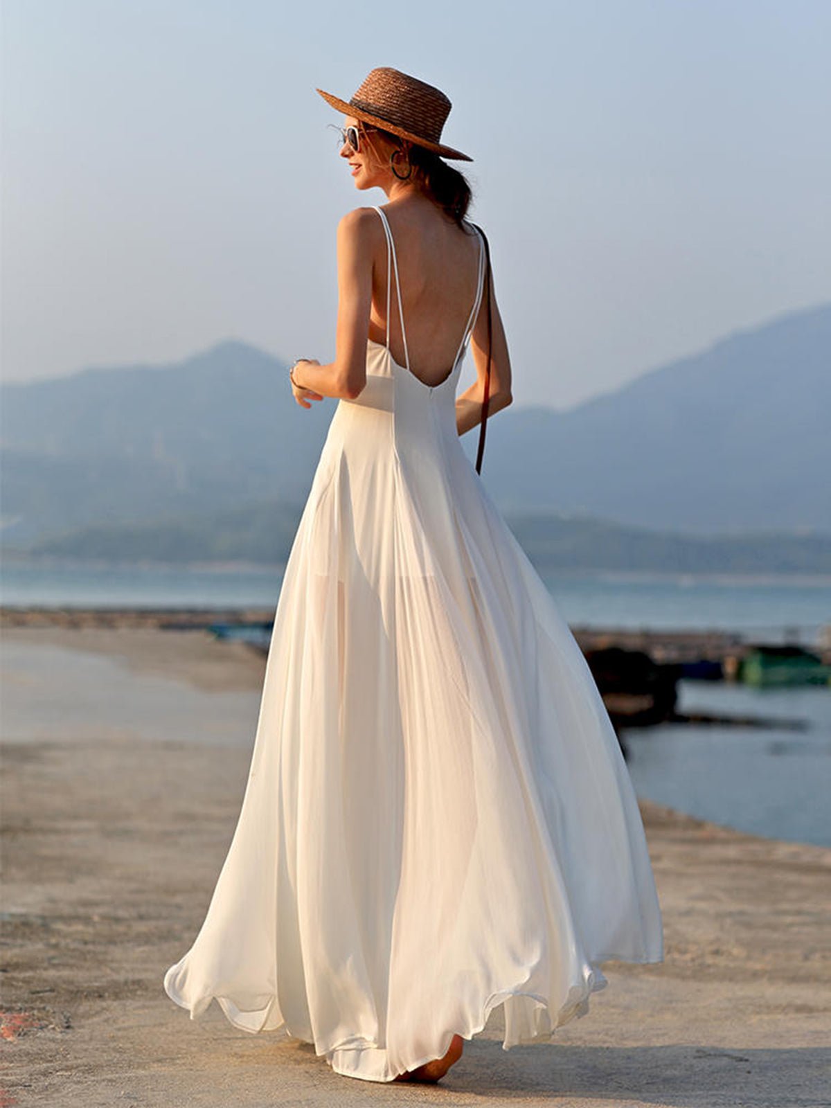 Women's SOERA Bianca V-Neck Backless Cami Long Dress