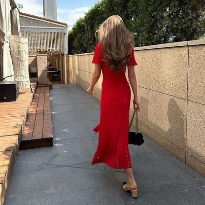 Women's Sophia Knitted V-Neck Contrast Collar Midi Dress