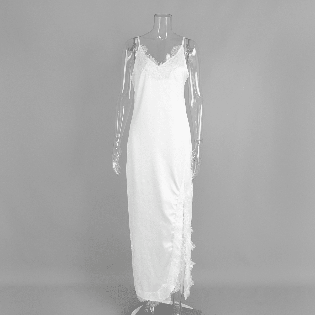 Women's SOERA Beatrice Halter Lace Maxi Dress