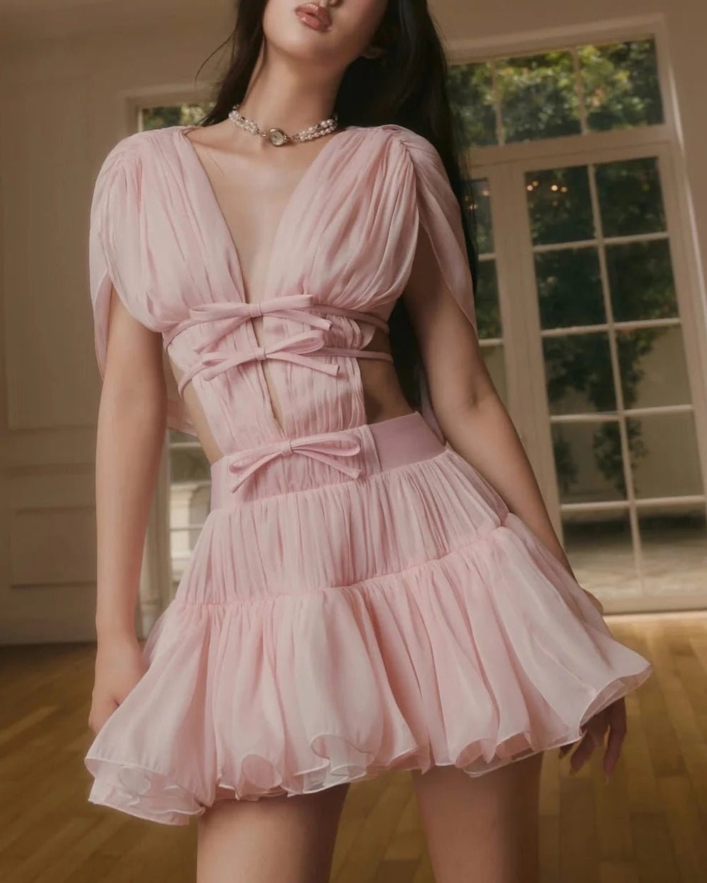 Women's SOERA Bianca Ruffled V-Neck Cocktail Dress