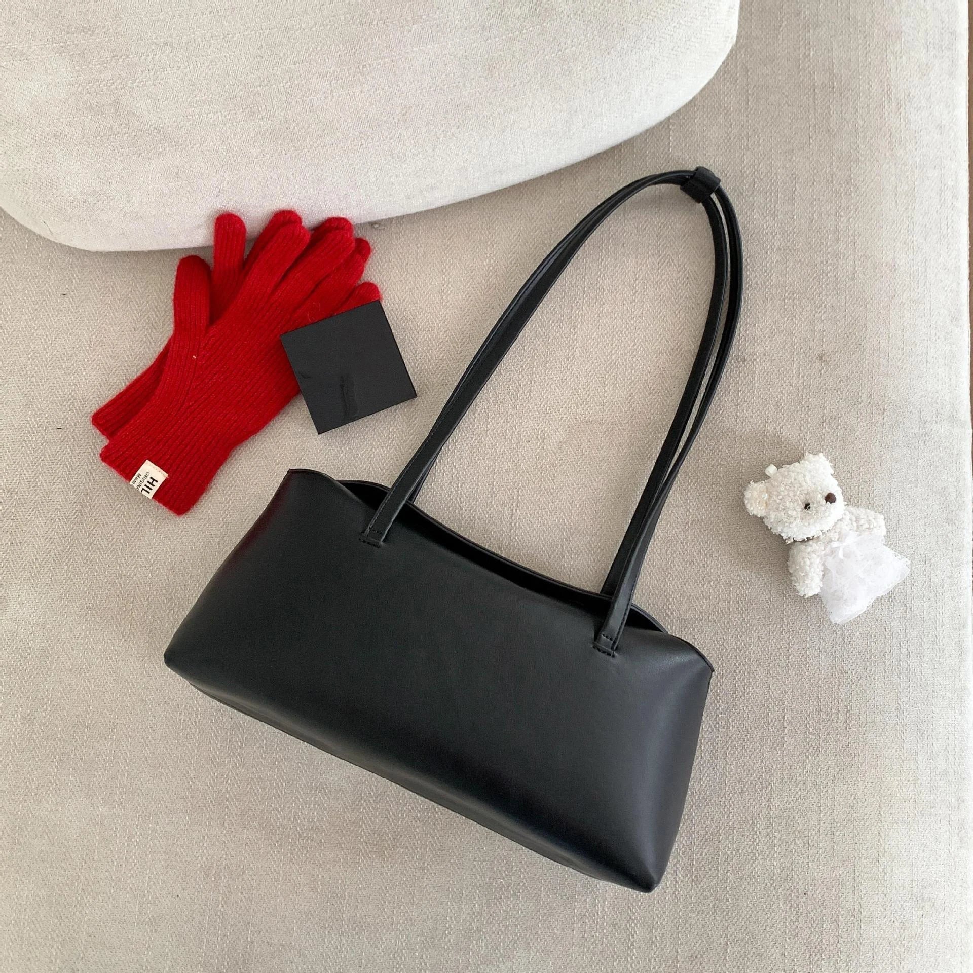 Women's SOERA Cilla Pillow Shoulder Tote Bag