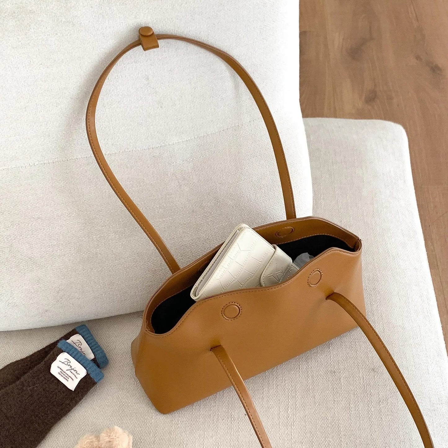 Women's SOERA Cilla Pillow Shoulder Tote Bag
