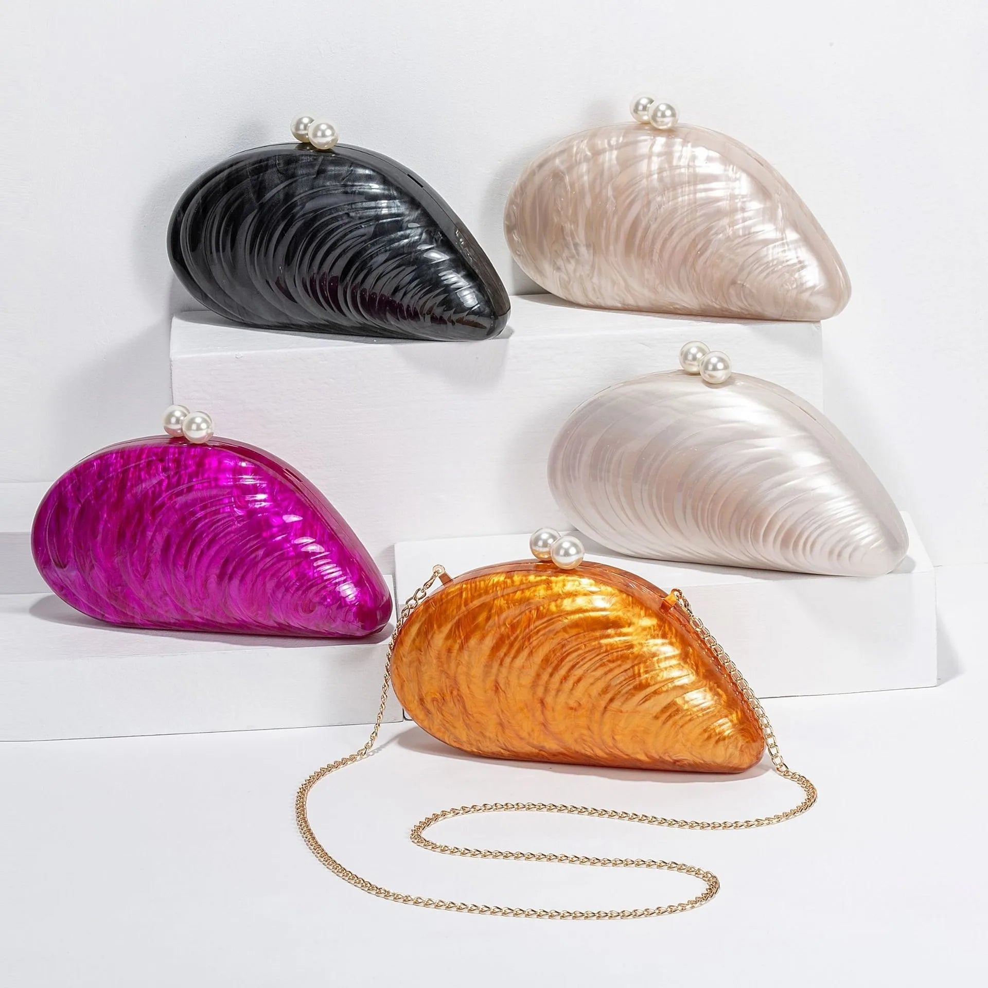 Women's SOERA Valentina Shell-Shaped Clutch Purse