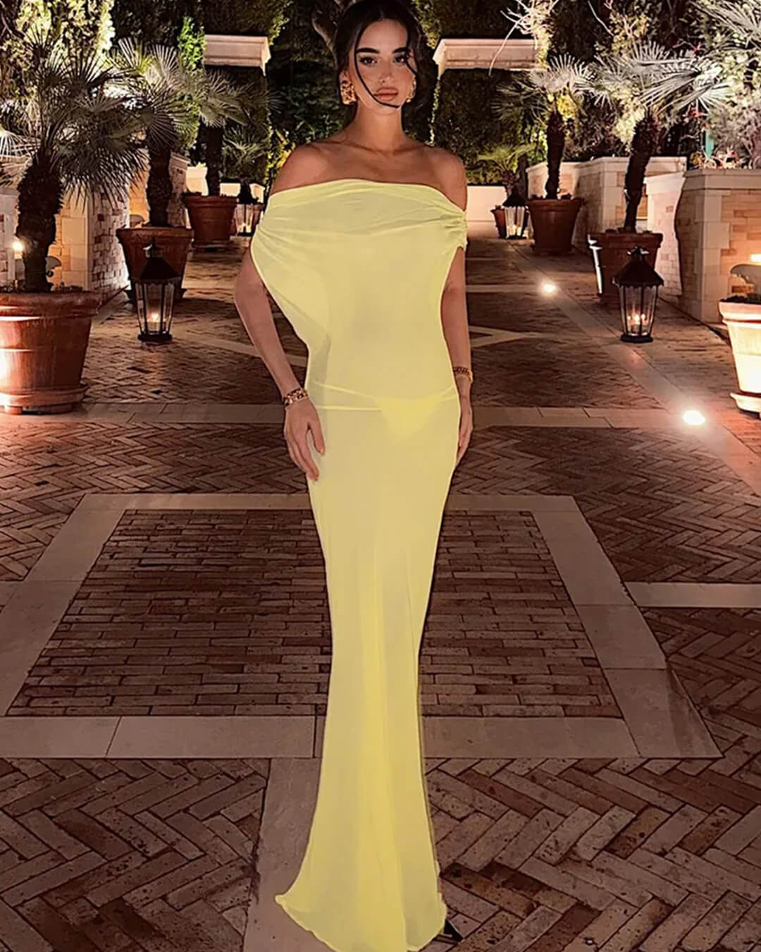 Women's SOERA Iris Backless Mesh Maxi Dress
