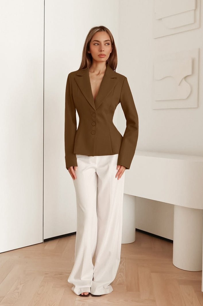 Women's SOERA Vivienne Fitted V-Neck Padded Shoulder Blazer