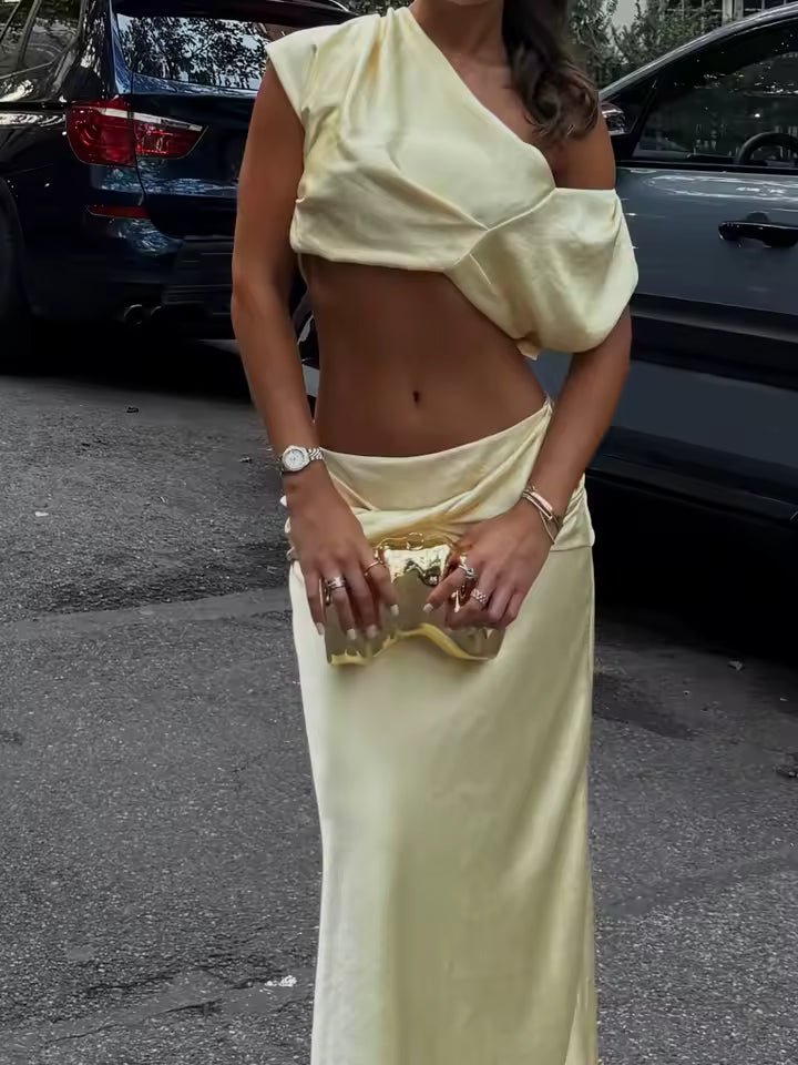 Women's SOERA Arlette Satin Pleated Crop Top & Skirt Set