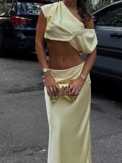 Women's SOERA Arlette Satin Pleated Crop Top & Skirt Set