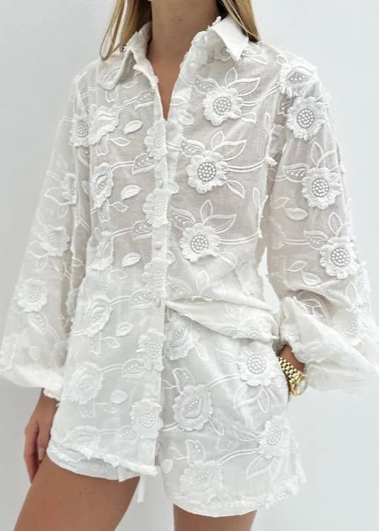 Women's SOERA Beatrice Sheer Embroidered Shirt & High-Waist Shorts Set