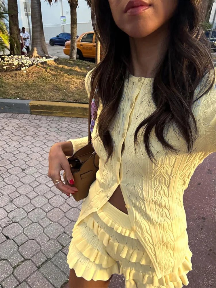 Women's Iris Ruffled Knit Shorts Set