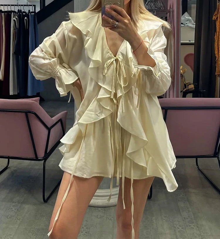 Women's SOERA Sienna Ruffled Tie Top Shorts Set