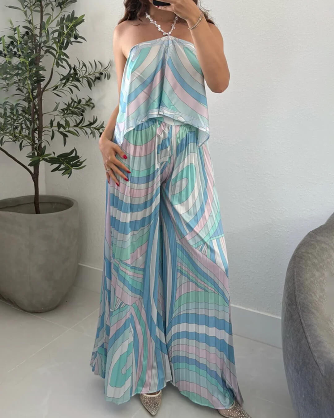 Women's Bianca Pleated Capri Pants Co-Ord Set